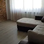 гювийски 3* 사파레바바냐