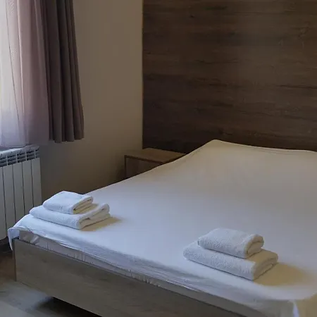 гювийски 3* Сапарева Баня